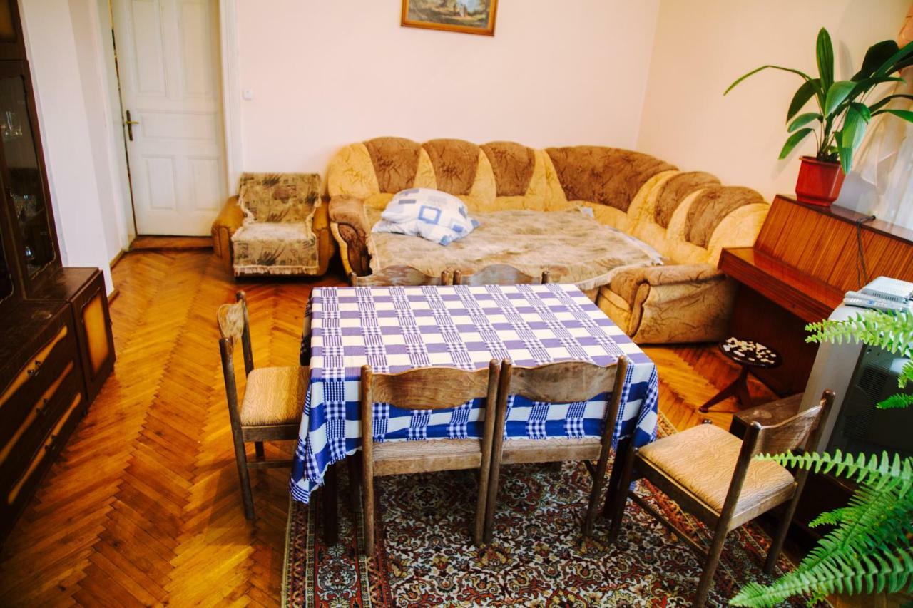 Apartament Zabava Jaremcze Zewnętrze zdjęcie